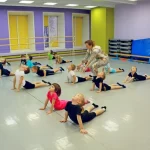 Клуб спортивной подготовки по футболу, развивающей гимнастике, функциональной подготовки. Секция гимнастики