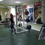 Фитнес-клуб - На Макарова